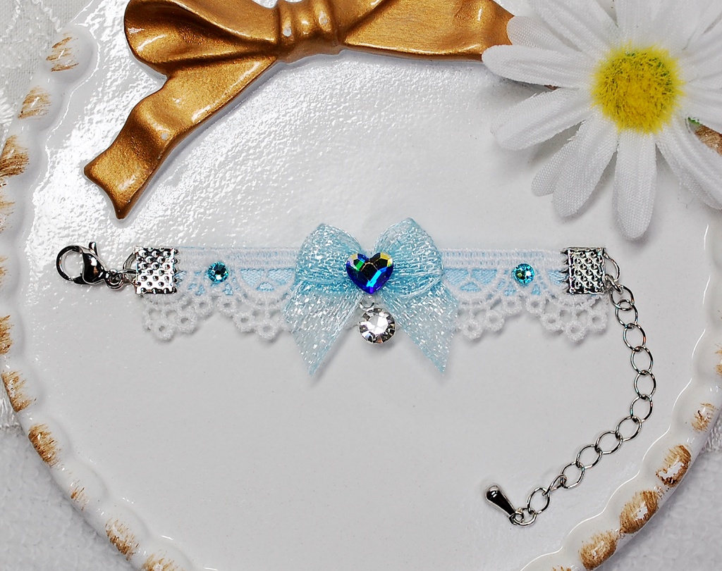 【11/9(日)20時から販売】DDH-01(セミホワイト肌)カスタムヘッド+自作レジンアイ1組+チョーカー1つ