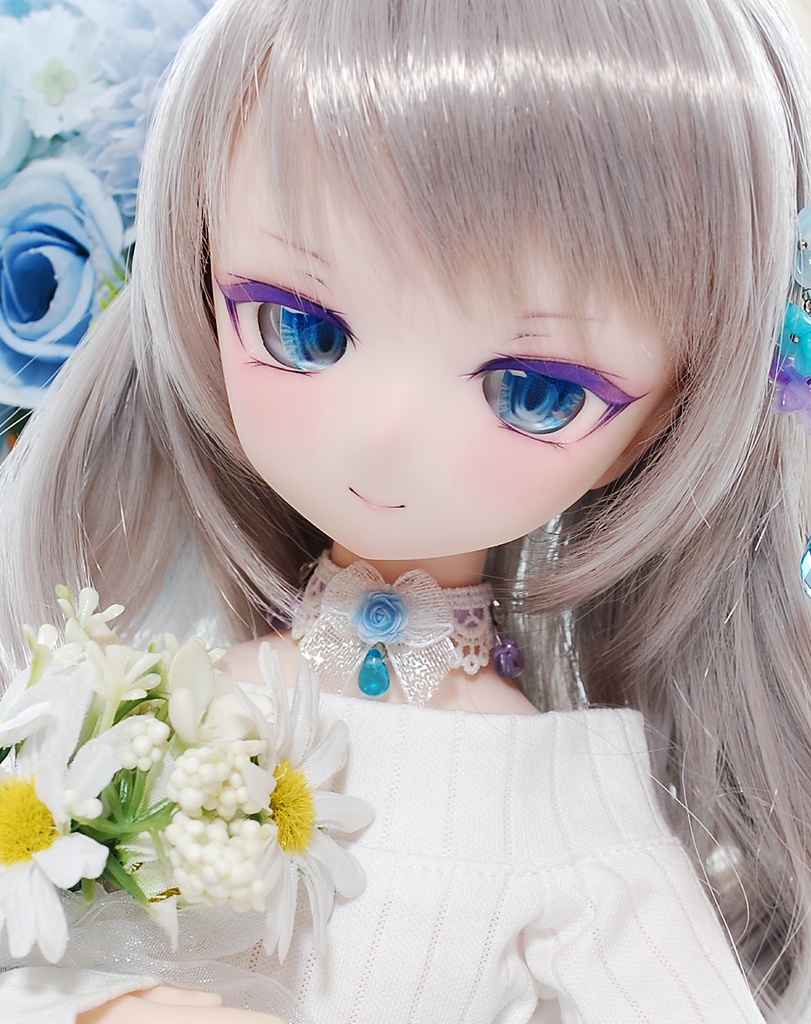 【11/16(日)20時から販売】DDH-01(セミホワイト肌)カスタムヘッド+自作レジンアイ1組+チョーカー1個