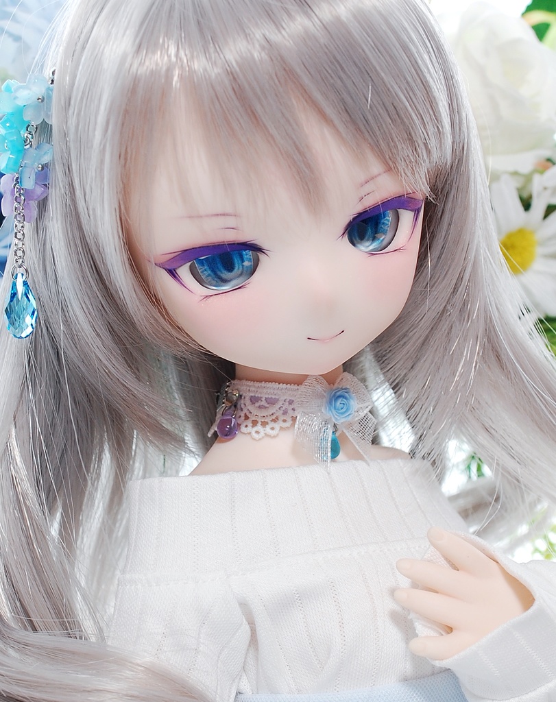 【11/16(日)20時から販売】DDH-01(セミホワイト肌)カスタムヘッド+自作レジンアイ1組+チョーカー1個
