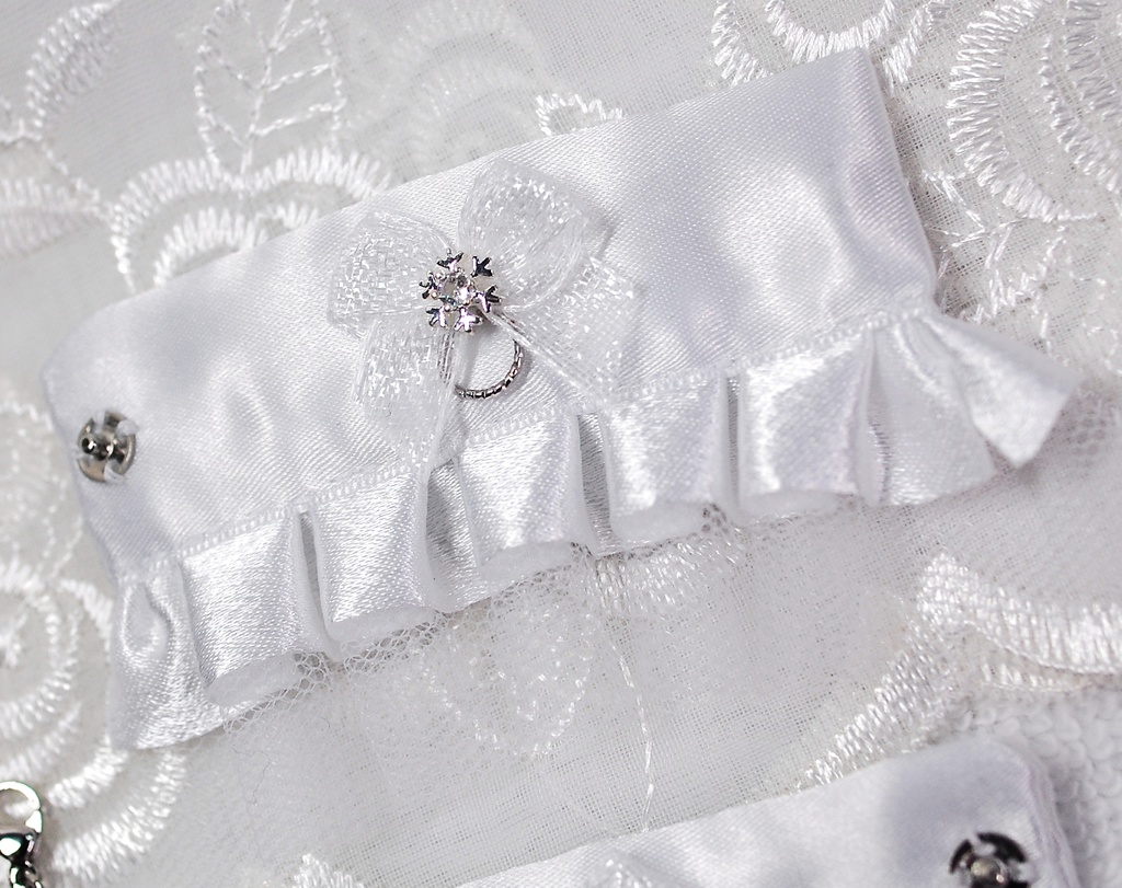 【12/7(日)20時から販売】雪の結晶チェーン MDDサイズ