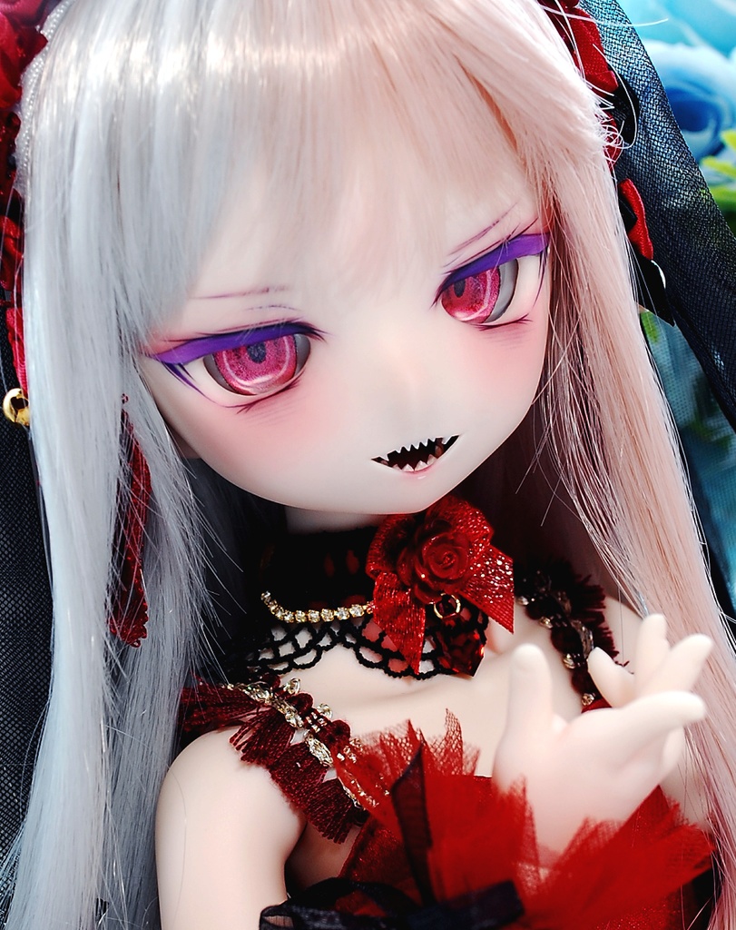 【12/14㈰20時から販売】DDH-01(セミホワイト肌)カスタムヘッド+自作レジンアイ1組