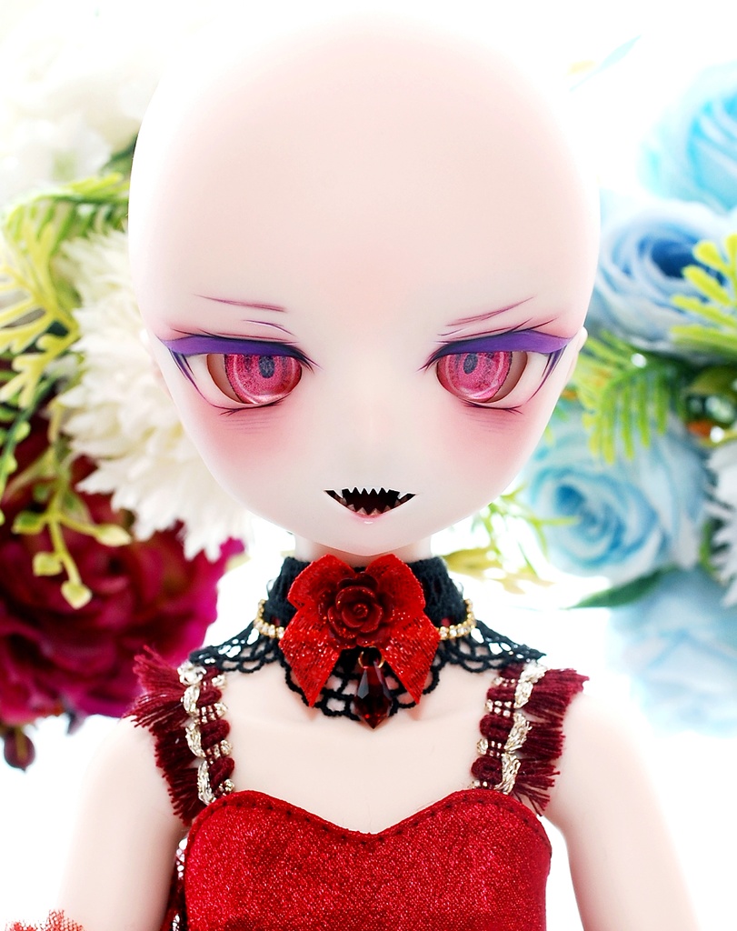 【12/14㈰20時から販売】DDH-01(セミホワイト肌)カスタムヘッド+自作レジンアイ1組