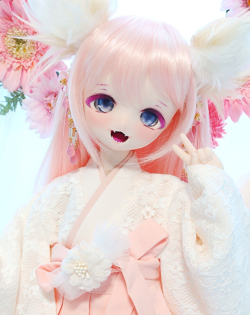 【展示】DDH-01(セミホワイト肌)カスタムヘッド+自作レジンアイ1組