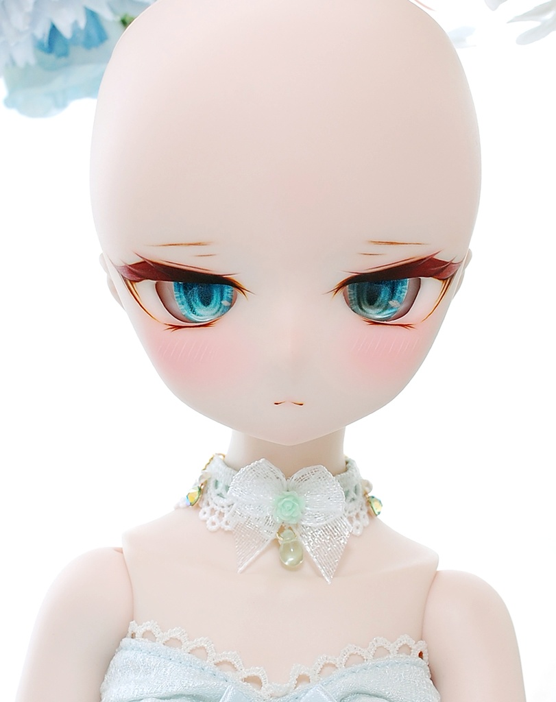 【2/8㈰21:30から販売予定】DDH-01(セミホワイト肌)カスタムヘッド+自作レジンアイ1組