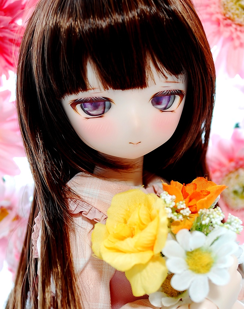 【3/1(日)20時から販売】DDH-01(セミホワイト肌)カスタムヘッド+自作レジンアイ1組