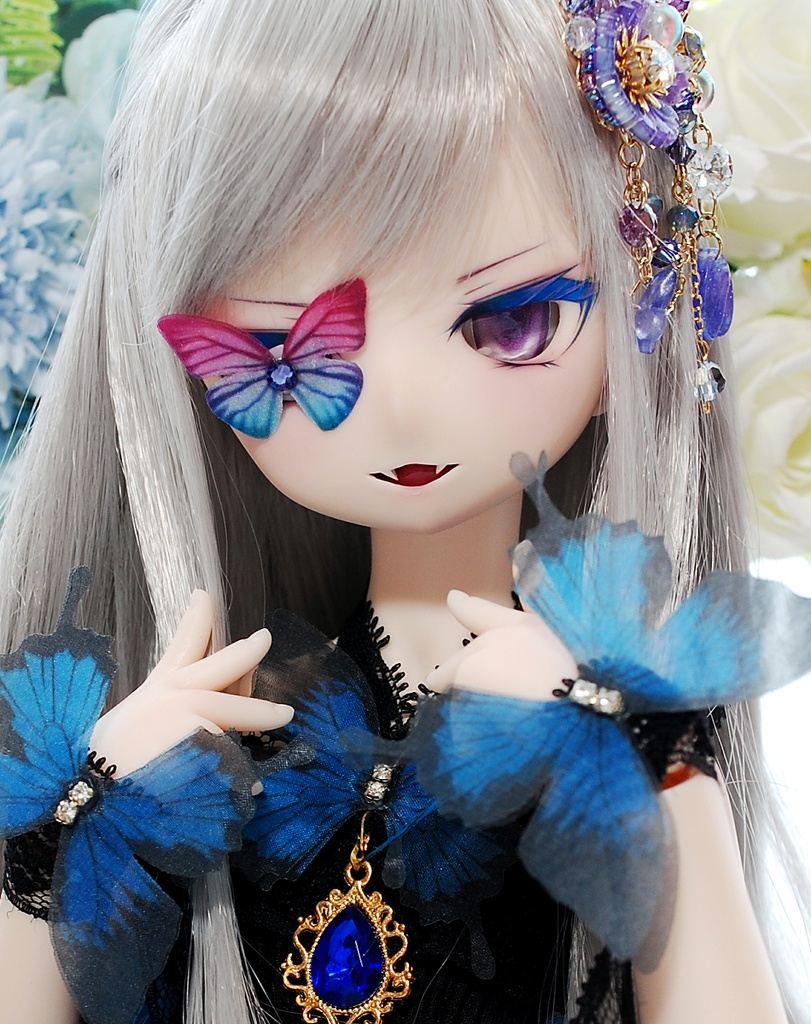 【5/17(日)20:00から販売】魅惑的な美しさ/ Enchanting Beauty DDH-01(セミホワイト肌)カスタムヘッド+自作レジンアイ+フラワー・蝶々ギミックセット