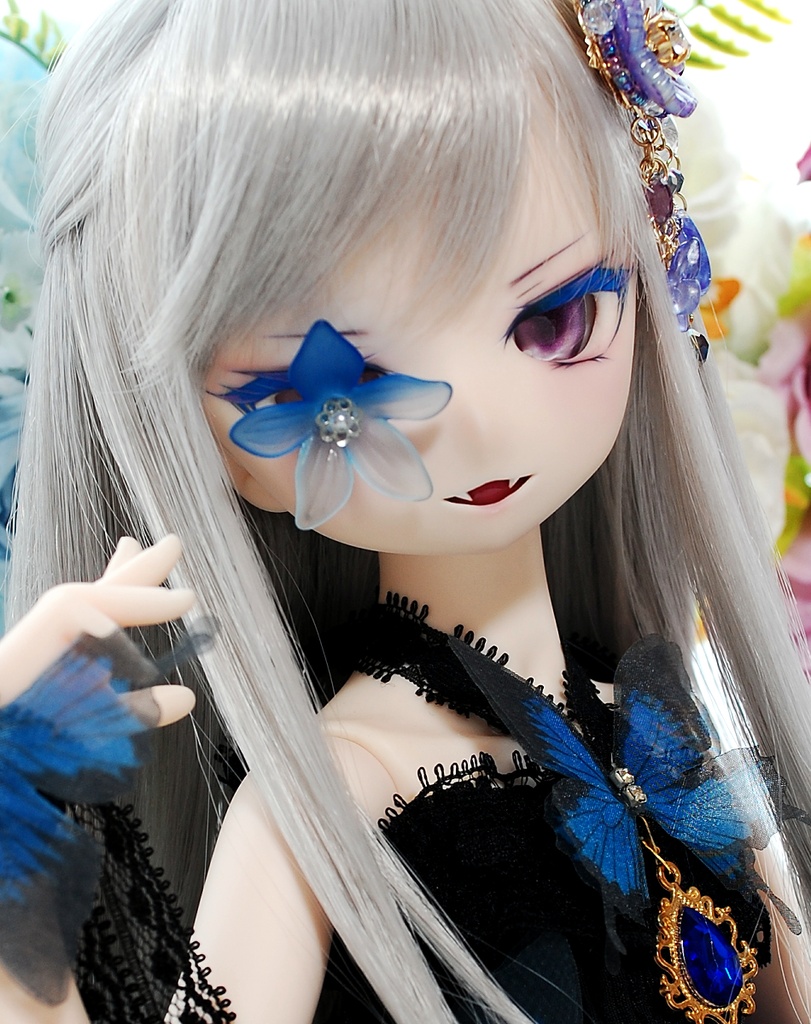 【5/17(日)20:00から販売】魅惑的な美しさ/ Enchanting Beauty DDH-01(セミホワイト肌)カスタムヘッド+自作レジンアイ+フラワー・蝶々ギミックセット