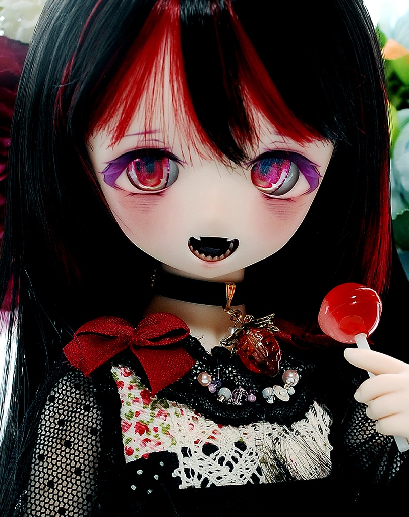 【Sold Out】病み可愛い/Sweet Darkness DDH-01(セミホワイト肌)カスタムヘッド+自作レジンアイ+自作チョーカー