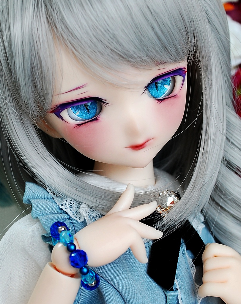 【SOLD OUT】儚い美しさ/Ephemeral Beauty DDH-10(セミホワイト肌)カスタムヘッド+自作レジンアイ+自作ブレスレット