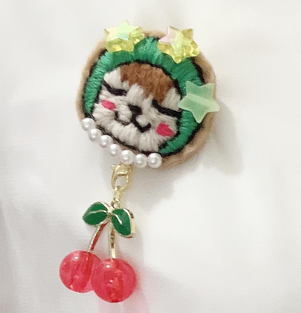 ほっかぶり猫ちゃんブローチ