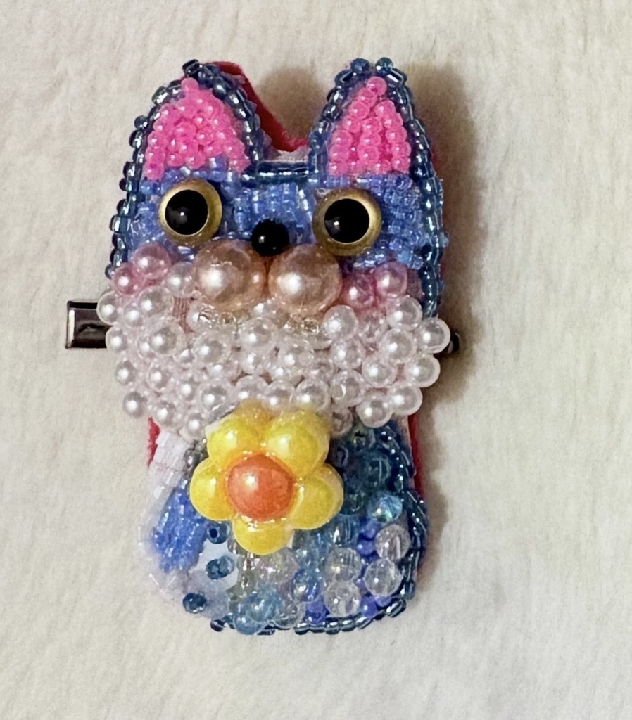 猫ビーズ刺繍
