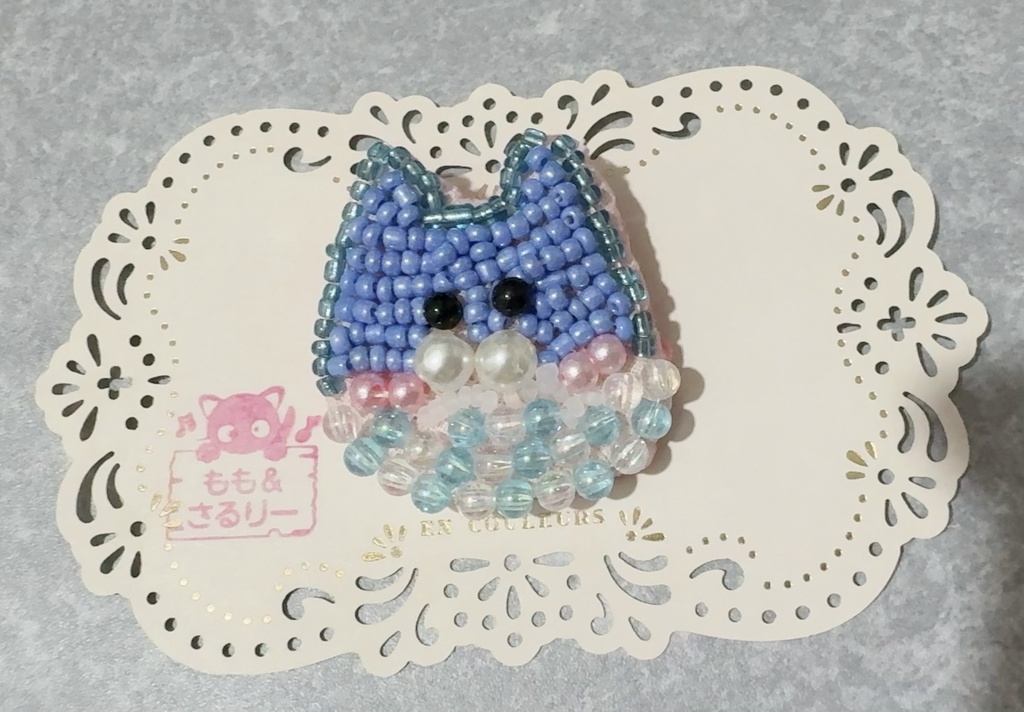猫ビーズ刺繍