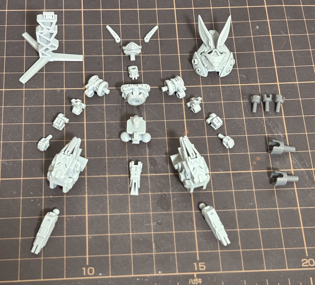 完全変形オリジナルガレージキット【兎人】