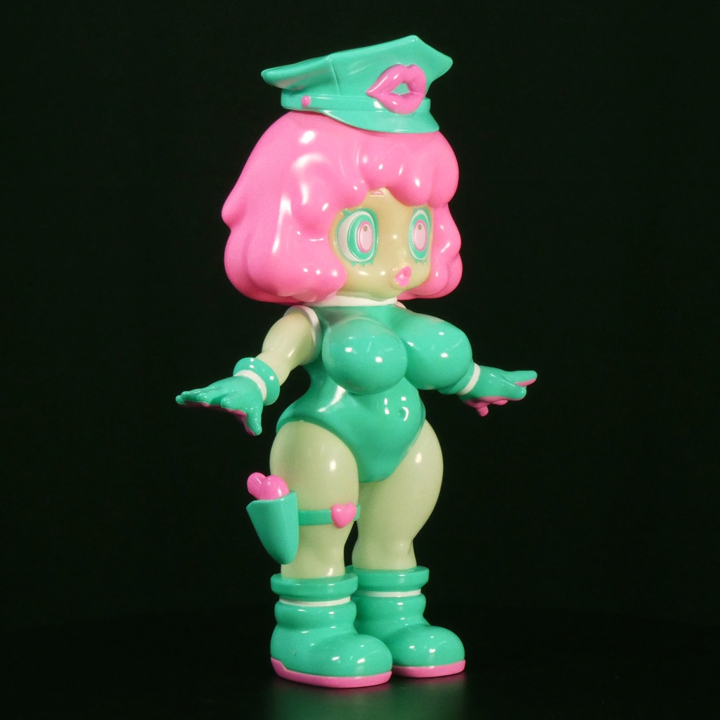 ソフビ スラコ (エイリアングリーン 蓄光素体)soft vinyl suraco Alien Green color