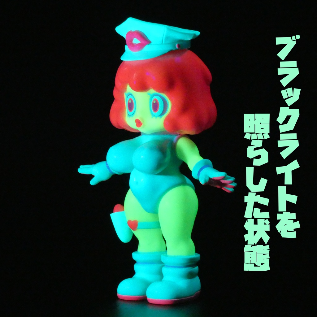 ソフビ スラコ (エイリアングリーン 蓄光素体)soft vinyl suraco Alien Green color