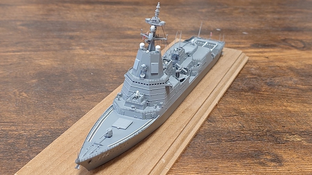 1/700 海上自衛隊 12000t型イージスシステム搭載艦ASEV(初期イメージ案)