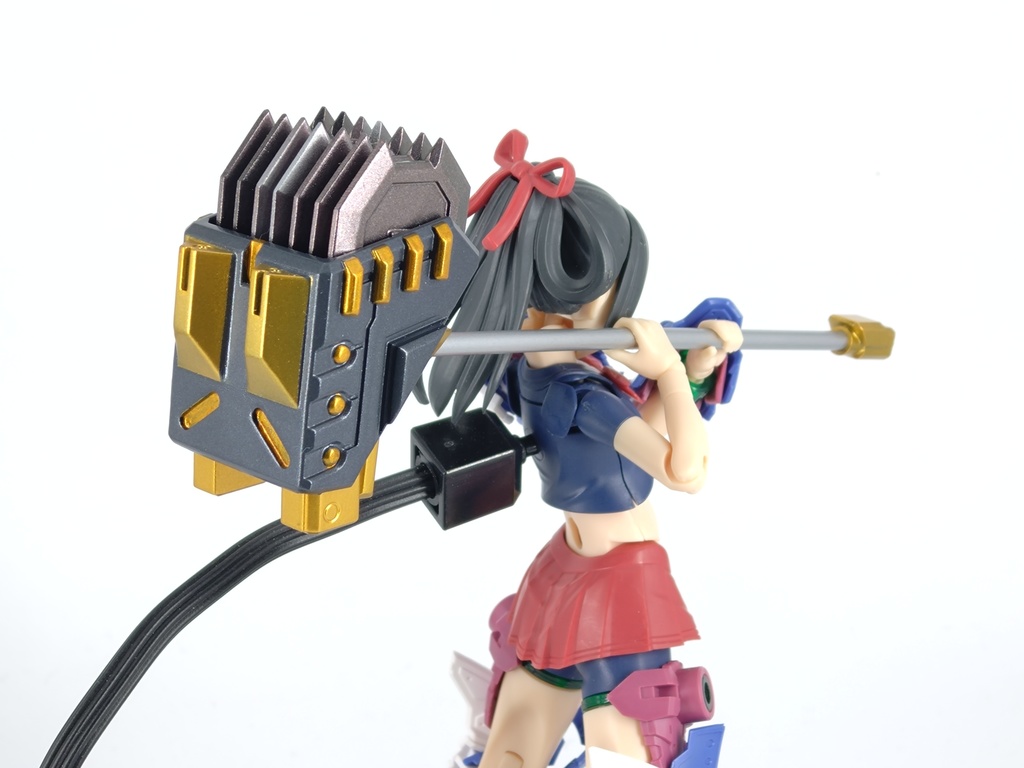 斬撃鎚『重ネ斬リ（カサネギリ）』