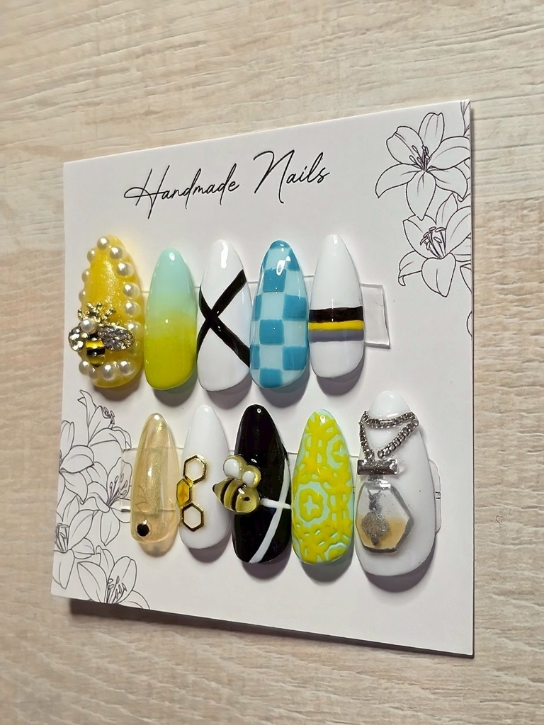 緋八マナ イメージネイルチップ