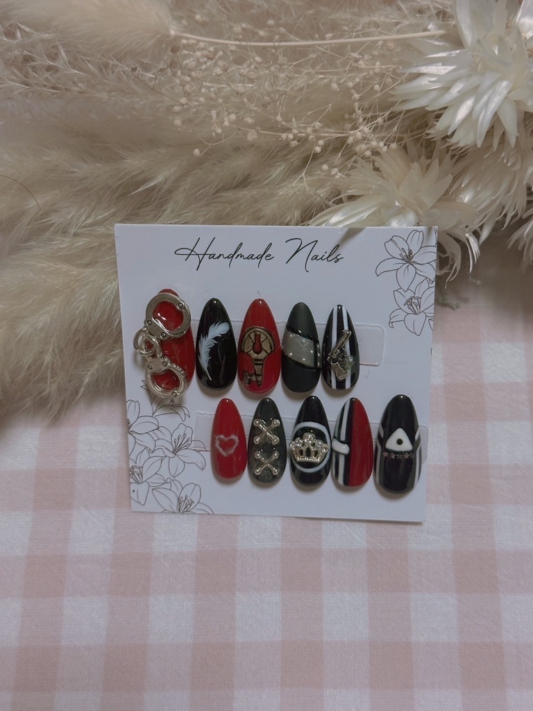 ローレン・イロアス イメージネイルチップ