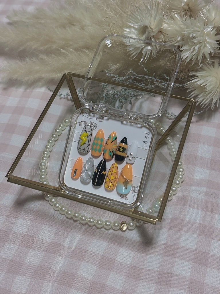 宇佐美リト イメージネイルチップ