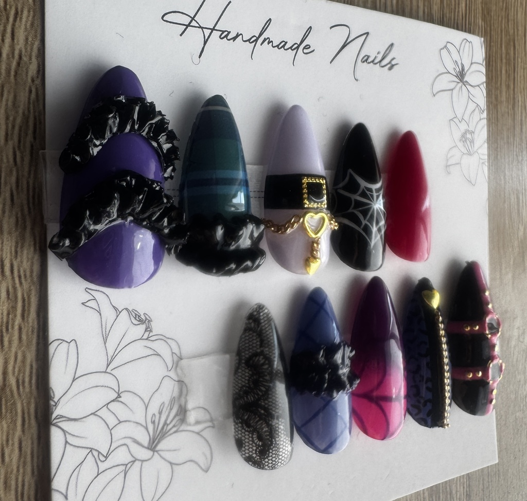 狂乱メロコ イメージネイルチップ