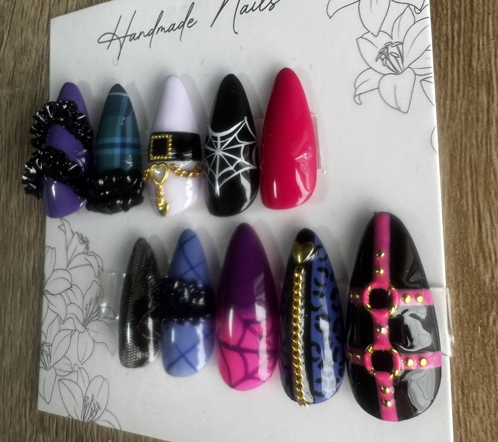 狂乱メロコ イメージネイルチップ