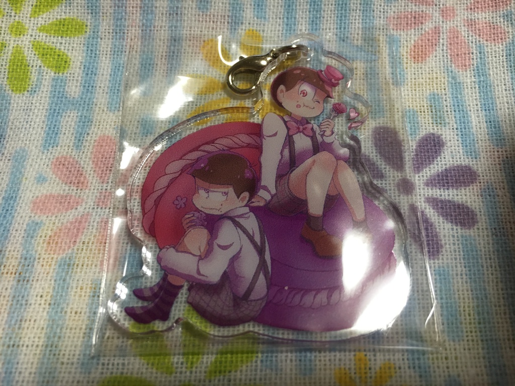 110松マカロンアクリルキーホルダー