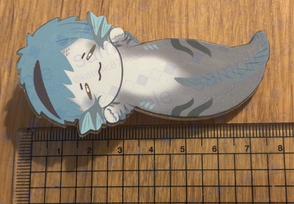 稚魚リチアクリルバッジクリップ