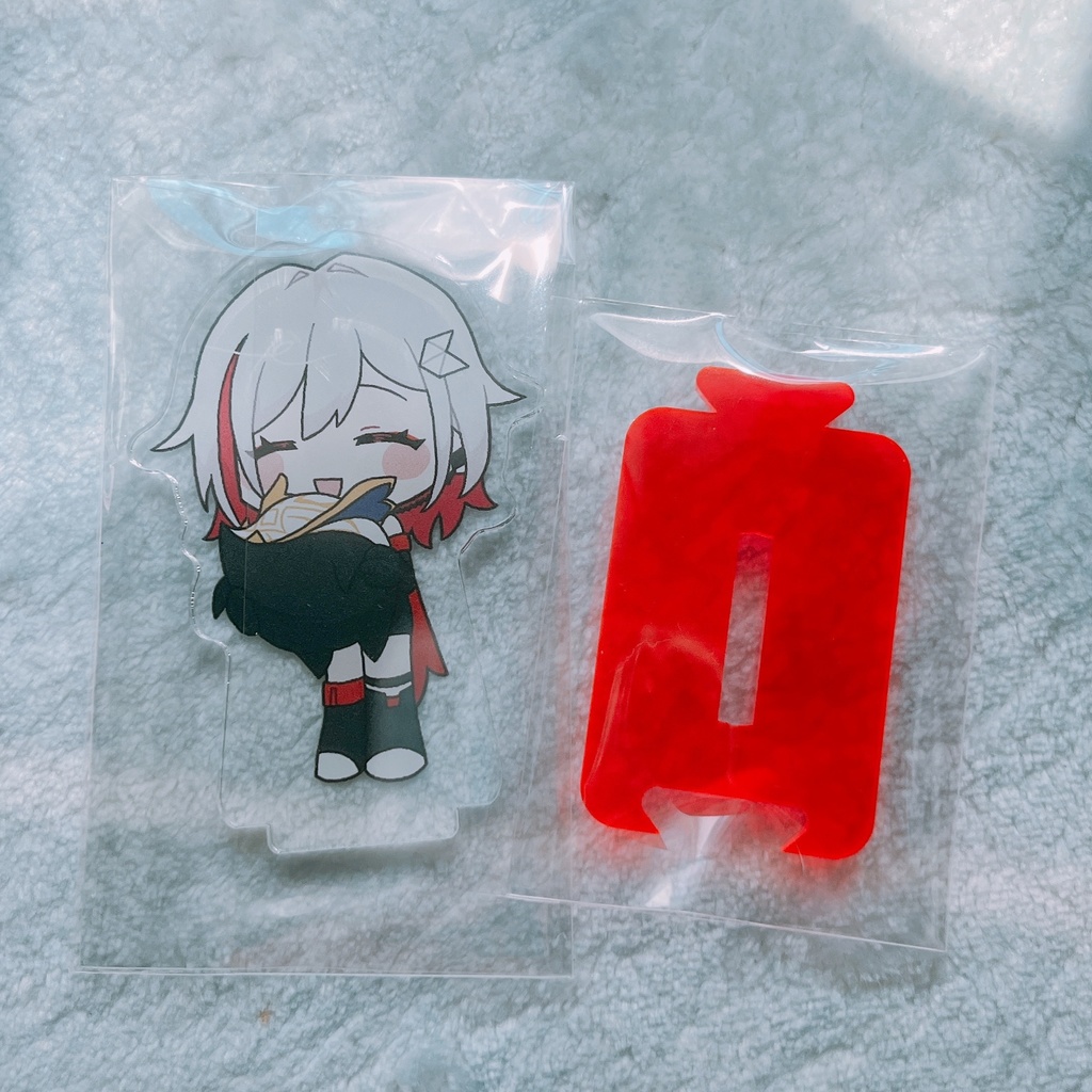 トパーズのアクスタ