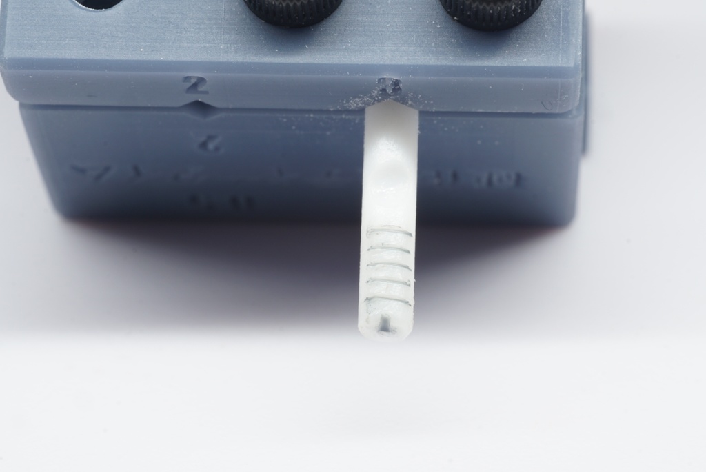 小径丸棒用Vブロック クランプキットセット