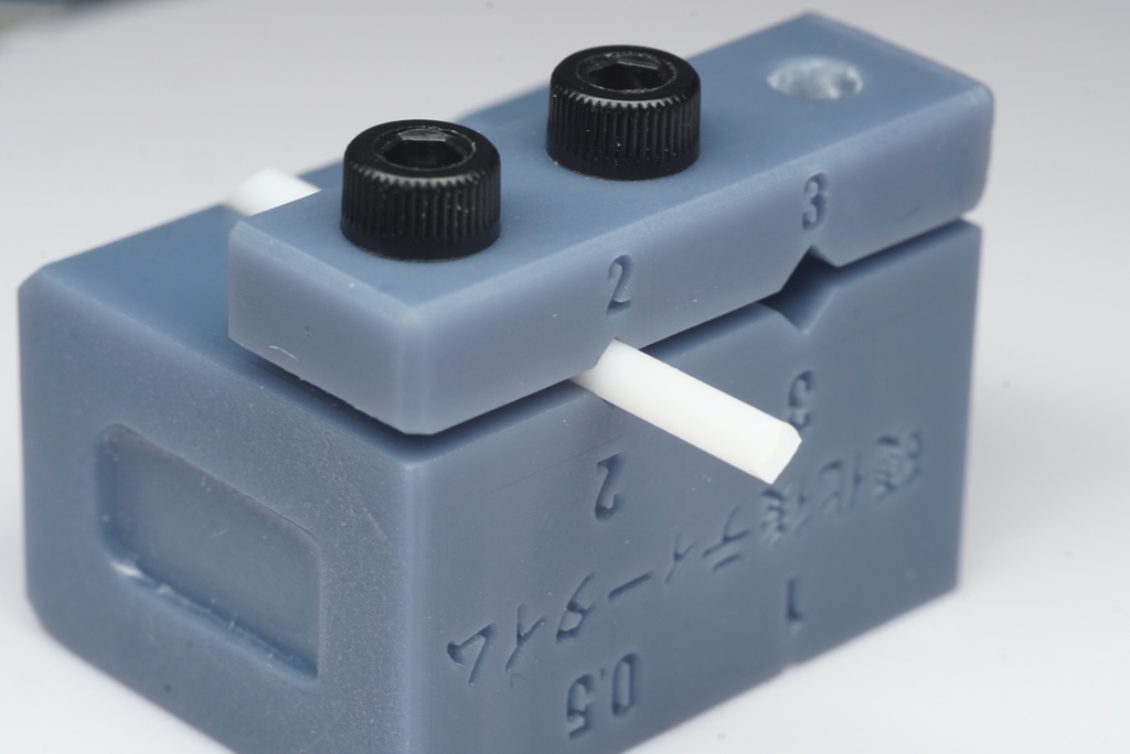 小径丸棒用Vブロック クランプキットセット