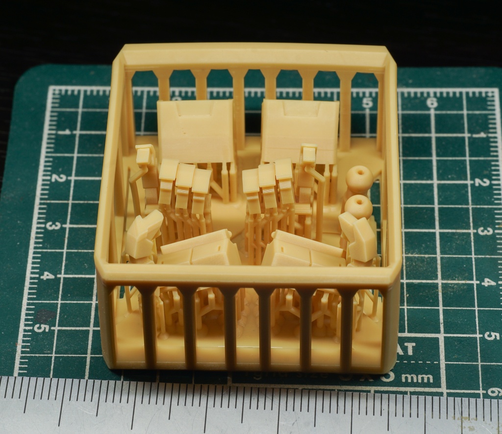 硬化後ハンド1 (銃持ち手) ML