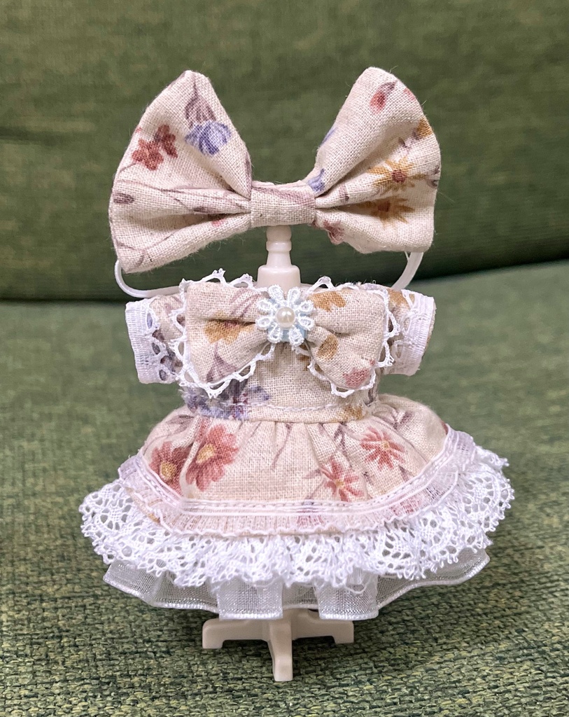 お花畑なカントリードレス