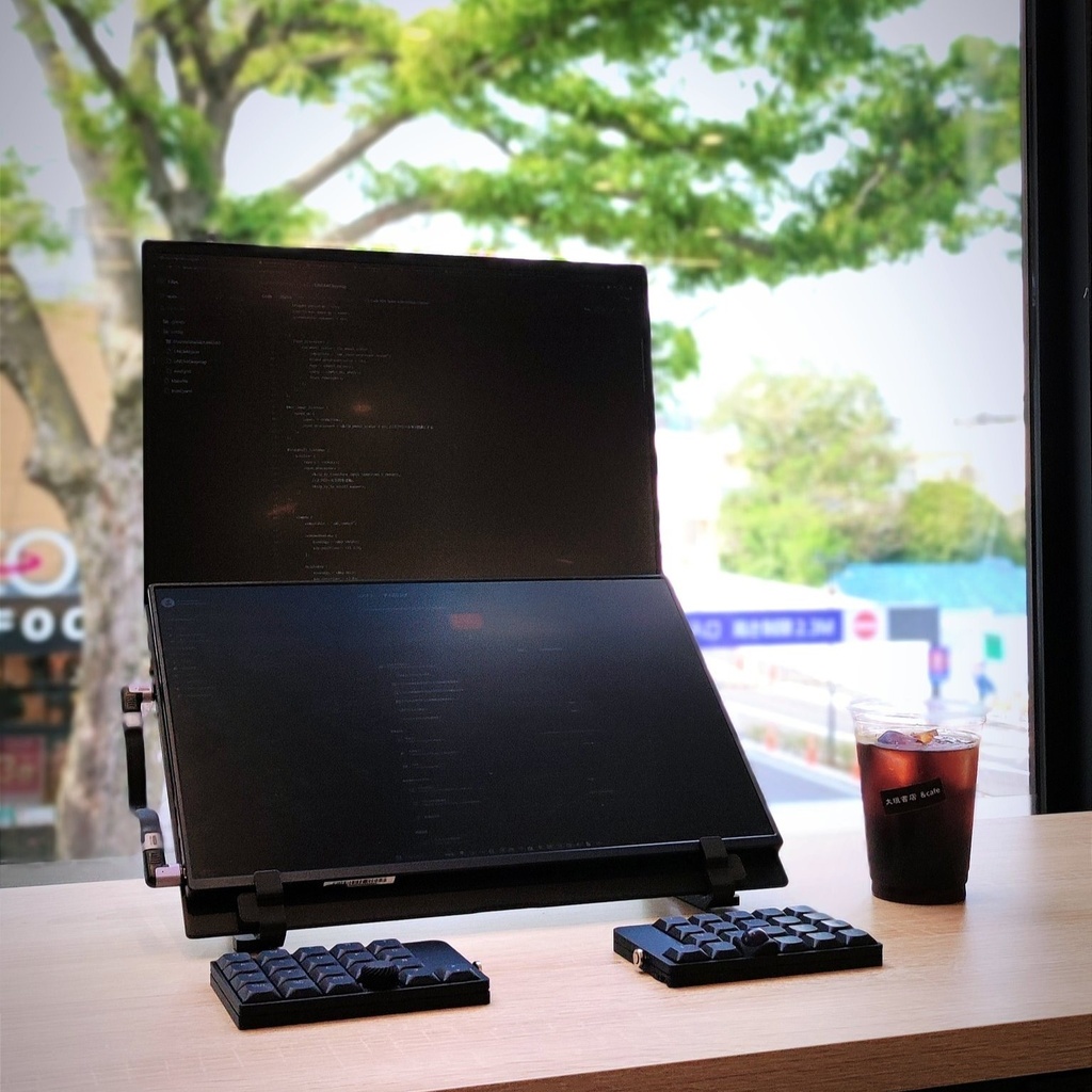 LiNEA40 1Uトラボ付き ワイヤレス分割キーボード