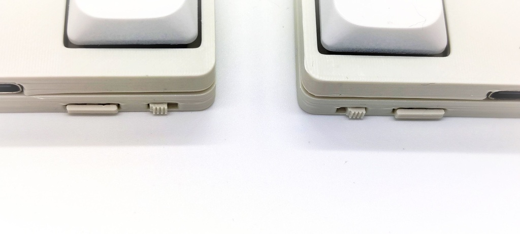 LiNEA40 1Uトラボ付き ワイヤレス分割キーボード