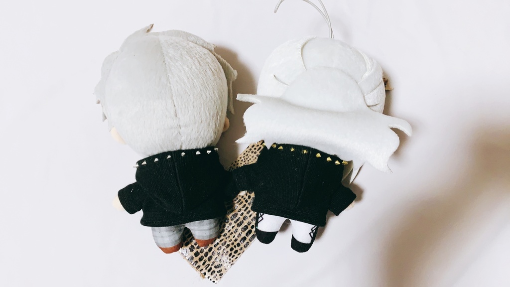 鋲付パーカー(16cmサイズぬいぐるみ用)