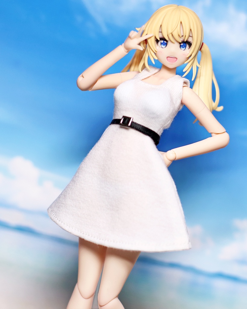 *EKワンピース白 Lサイズ {角銀バックル}*