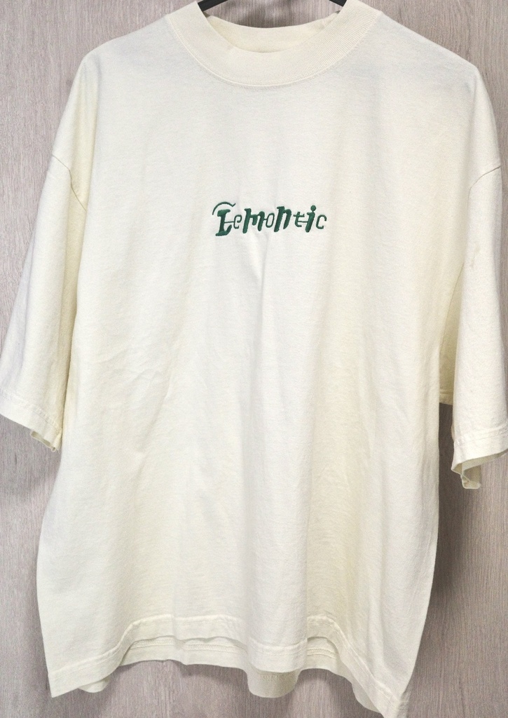 Lemontic 刺繍Tシャツ クリーム×グリーン