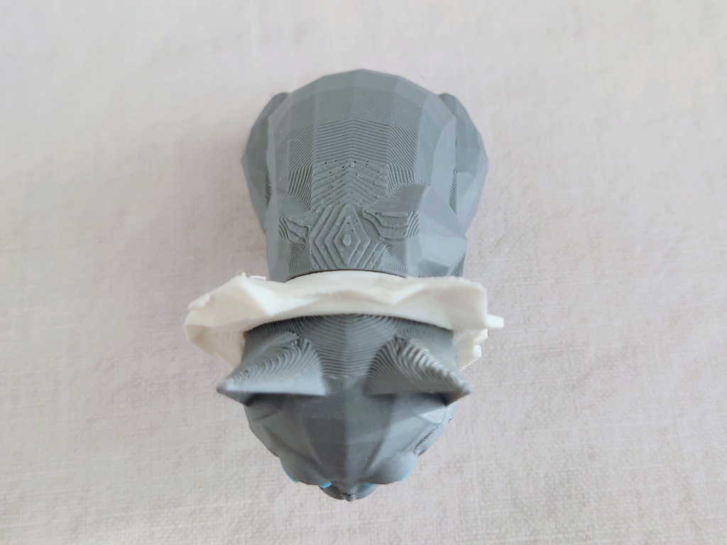 穴あき風猫メモスタンド