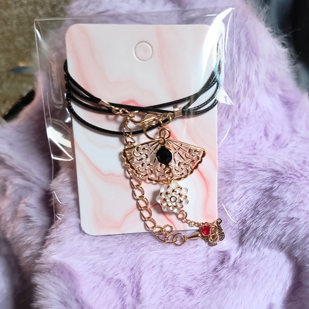 ハンドメイド 扇形ペンダント ネックレス 万世極楽の扇 童磨イメージ