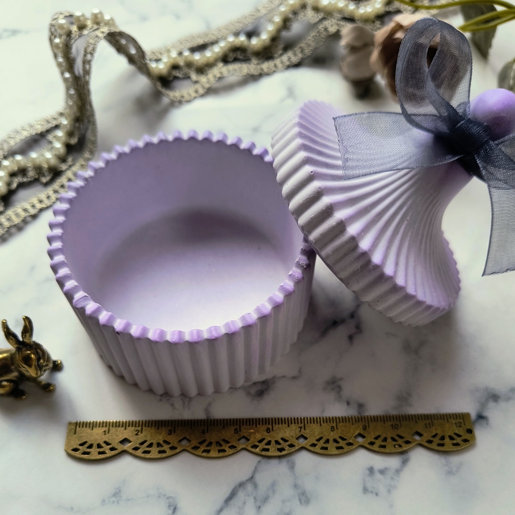 自分へのプチギフトにも♪【鬼滅概念】胡蝶しのぶイメージ インテリアセット(アロマストーン・トレー・小物入れ)