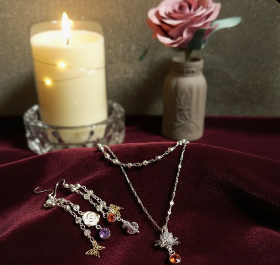 氷華と胡蝶の調べ | 概念イメージアクセサリーセット(ピアス&二連ネックレス)