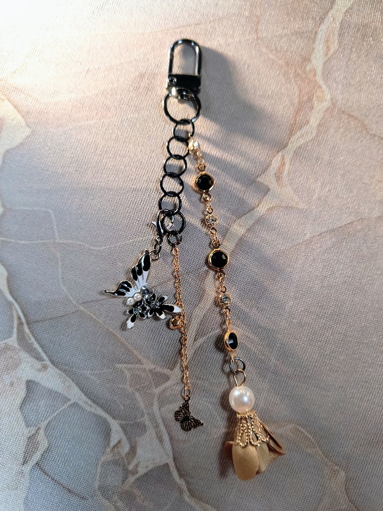 【鬼滅概念】因縁の対峙ーしのぶと童磨イメージ ペアキーホルダー / バッグチャーム