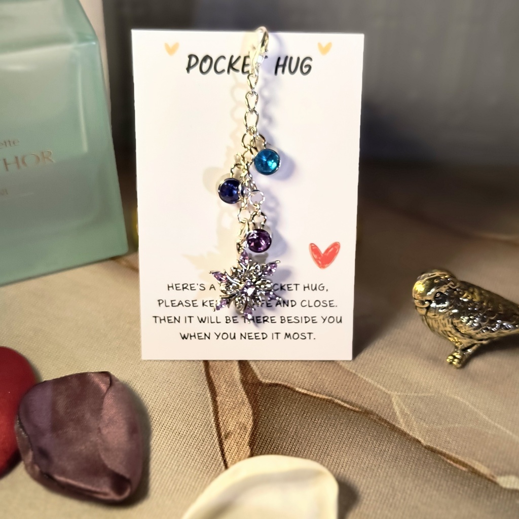 【概念4点セット】蝶と雪とうさぎのチャーム(しのぶ・猗窩座・義勇イメージ)