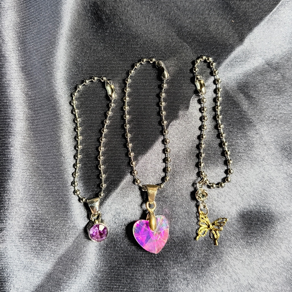 【概念アクセサリー】虹の瞳と胡蝶の祈り(ネックレス・イヤリング・チャームセット)