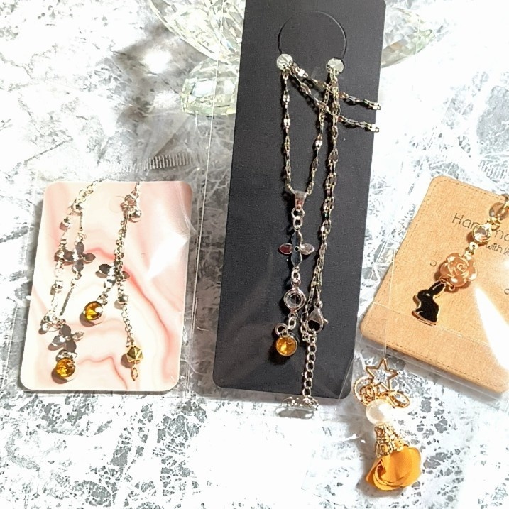 【鬼滅イメージ】霹靂の閃光・耳飾り&ネックレスセット(おまけチャーム付き)