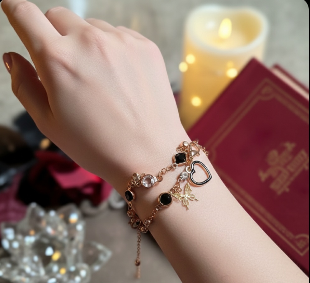 2WAY ブレスレットにもバッグチャームにもなる 因縁の対決童磨対しのぶイメージ