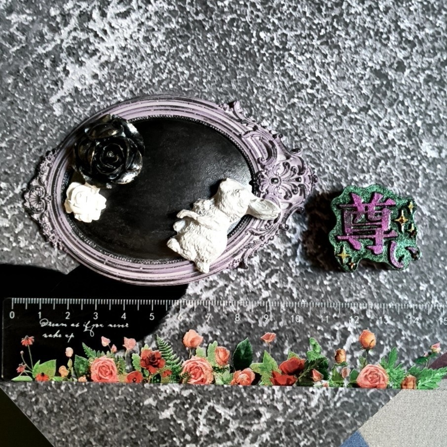 【訳あり】光で色が変わる 魔法のハートトレイ & 尊いフレーム セット