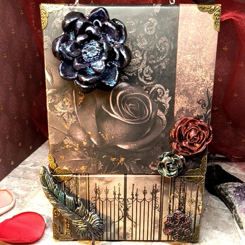 【魔法の掲示板】 豪華20点セット 選べるチャーム付き・アンティークな魔法書風カスタムディスプレイボード