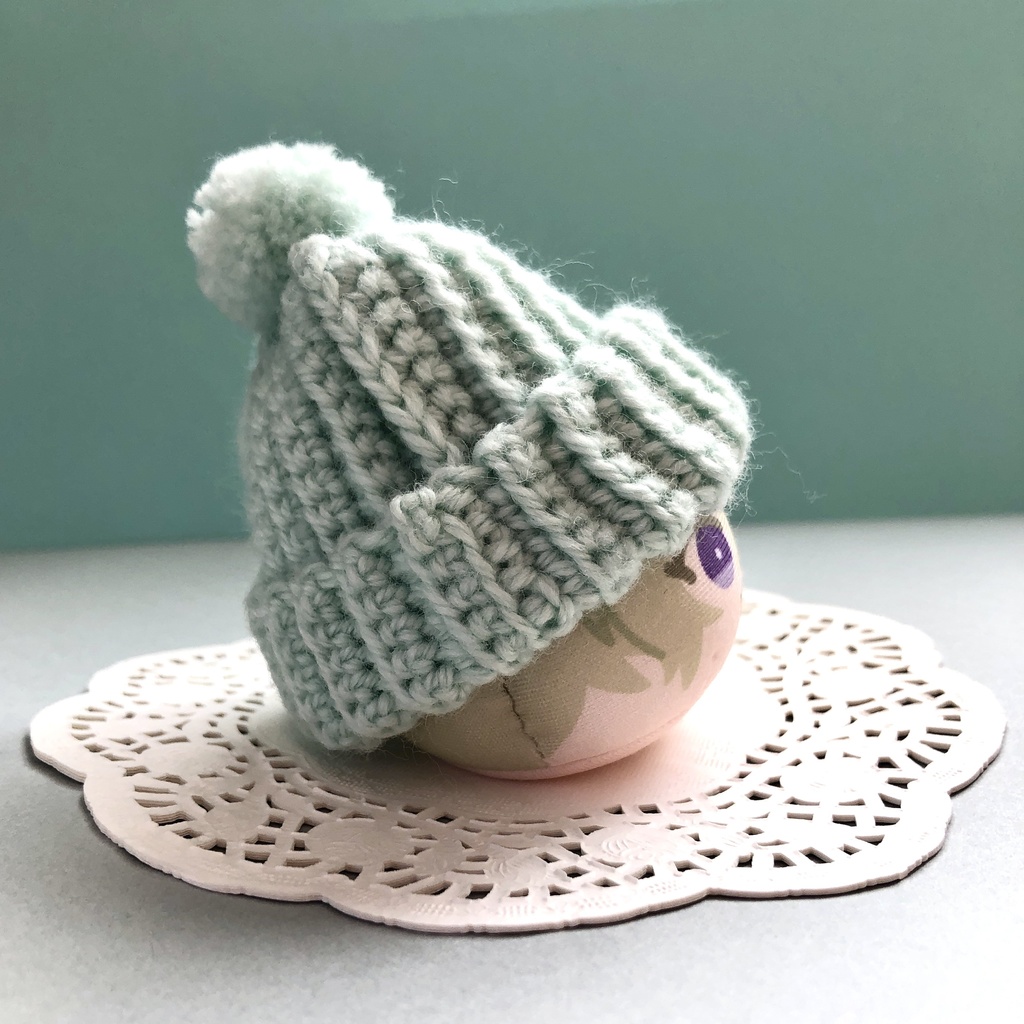 おまんじゅう『ボンボンニット帽』